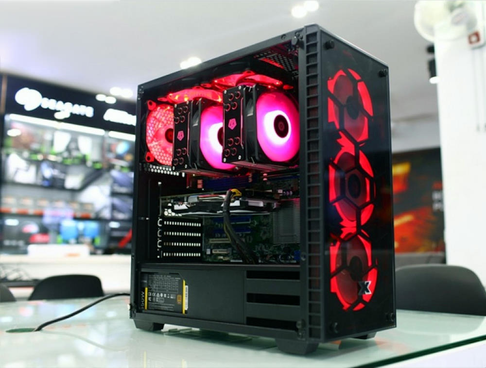 Dependence of Noise, Airflow, and Current on the Power of a 120 mm Fan